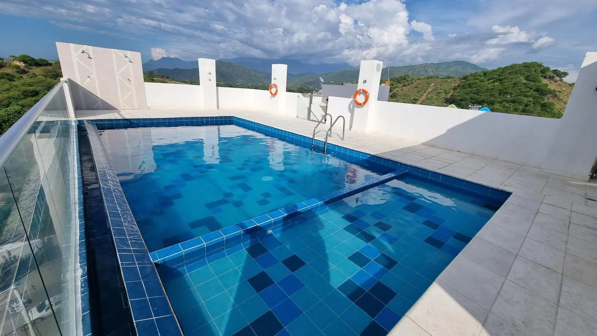 Apartamento Nuevo En Santa Marta Rodadero Gaira Colombia